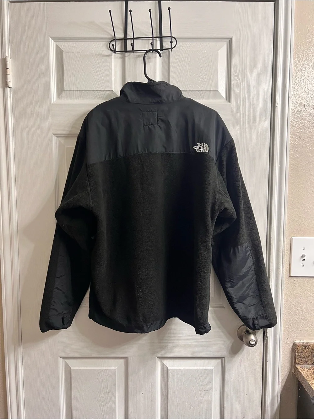 The North Face Men's Black Hybrid Fleece Jacket